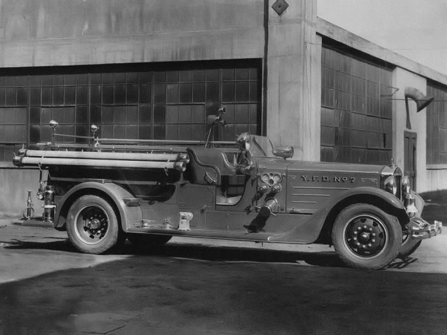 American LaFrance Senior 400 Series 1935 года  (фото 1 из 1)